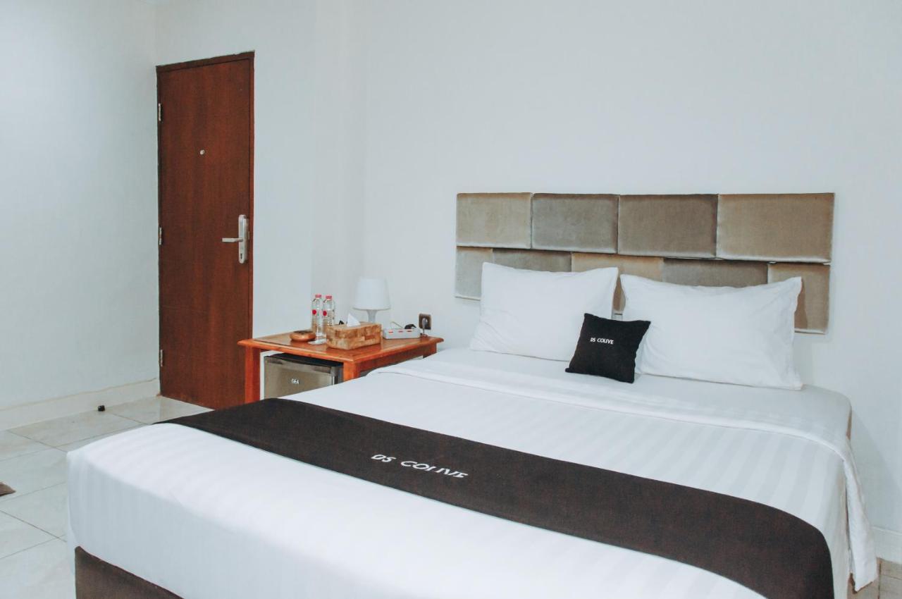 Ds Colive Marina Airport Hotel Semarang Exterior photo